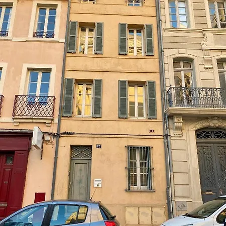 Apartment Tresors De La Cathedrale, Maison De Sur 4 Niveaux *