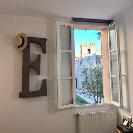 Apartment Tresors De La Cathedrale, Maison De Sur 4 Niveaux Narbonne