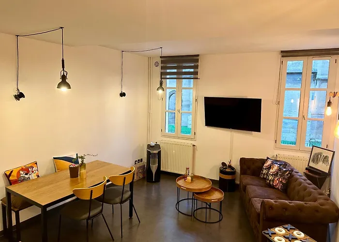 Tresors De La Cathedrale, Maison De Sur 4 Niveaux Apartment Narbonne